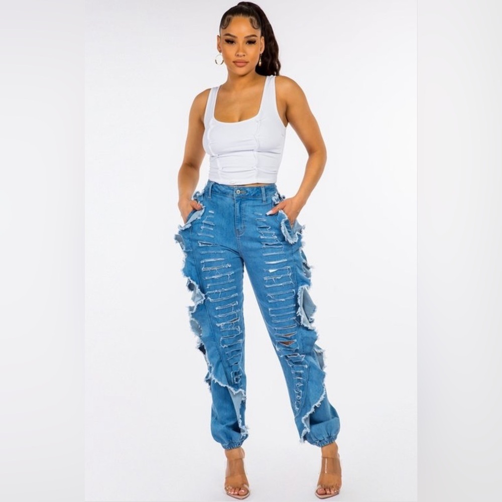 Light Washed Destroyed Wing detailed Jogger Fit Denim